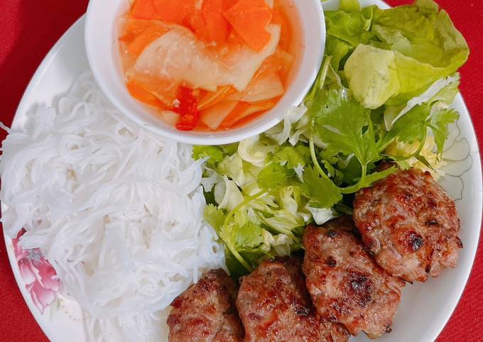 Hanoi Grilled Pork Vermicelli